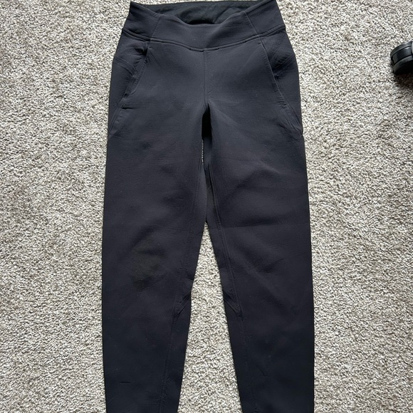 Women’s Lululemon Joggers - Picture 1 of 2